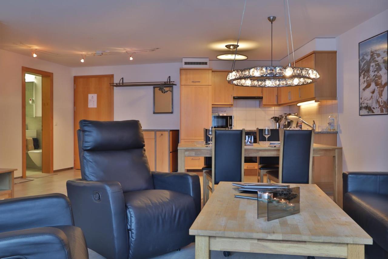 Ferienwohnung Steinmattstrasse Zermatt Bagian luar foto