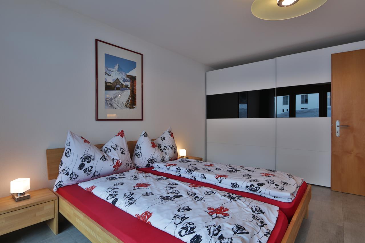Ferienwohnung Steinmattstrasse Zermatt Bagian luar foto