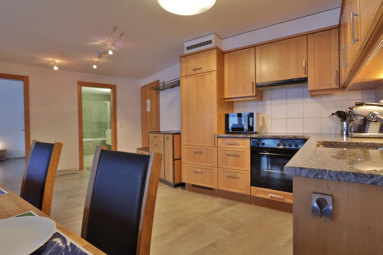 Ferienwohnung Steinmattstrasse Zermatt Bagian luar foto